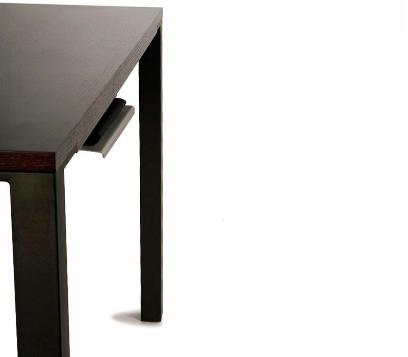 Bandeja Tech de Humanscale para portátiles