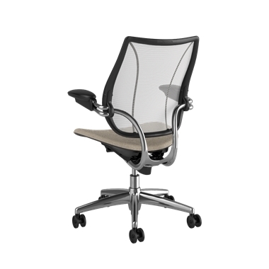 Silla de trabajo Liberty, respaldo Pinstripe White, asiento Hallingdal 65 0200, estructura pulida con embellecedores negros Picture 3